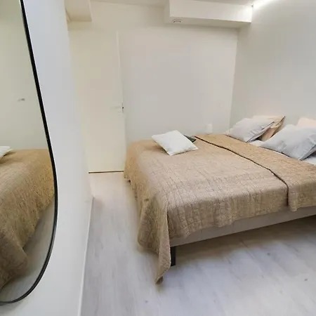 3h,k,p - Keskellae Tamperetta Kaunis Parvekkeellinen Uusittu Kolmio * 坦佩雷