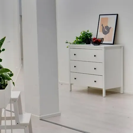 3h,k,p - Keskellae Tamperetta Kaunis Parvekkeellinen Uusittu Kolmio アパート *