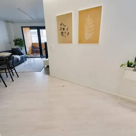 3h,k,p - Keskellae Tamperetta Kaunis Parvekkeellinen Uusittu Kolmio *