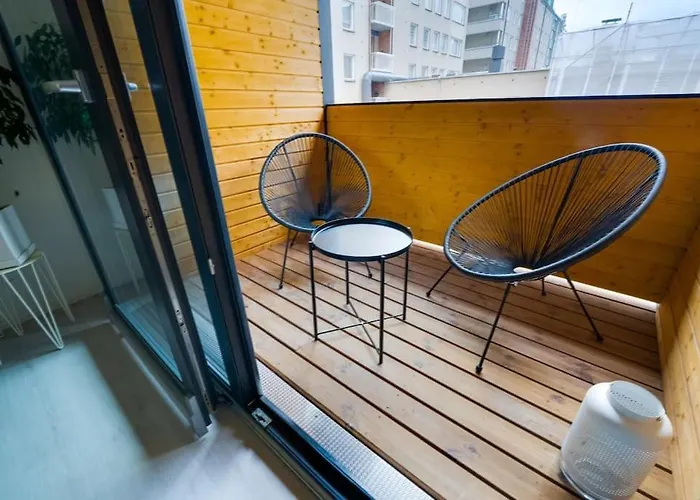 3h,k,p - Keskellae Tamperetta Kaunis Parvekkeellinen Uusittu Kolmio 坦佩雷